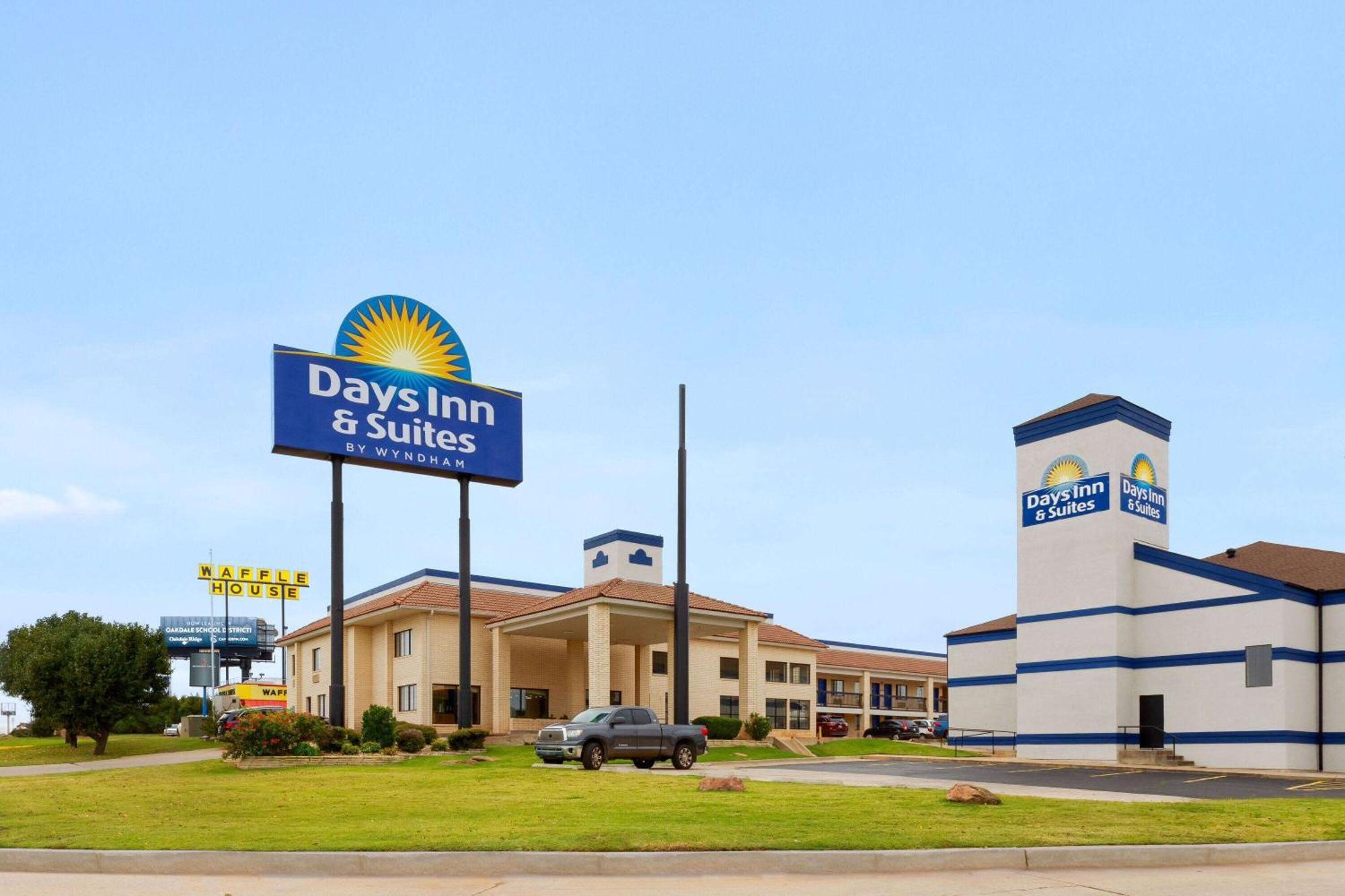 Days Inn By Wyndham Oklahoma City Exterior foto